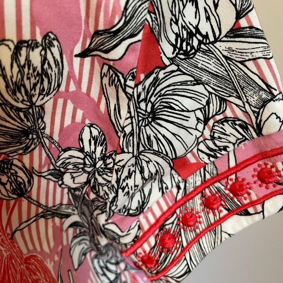 Pappogallo Dress Size 10 Embroidery around neck sleeves V Neck Fully Lin… - Picture 8 of 12